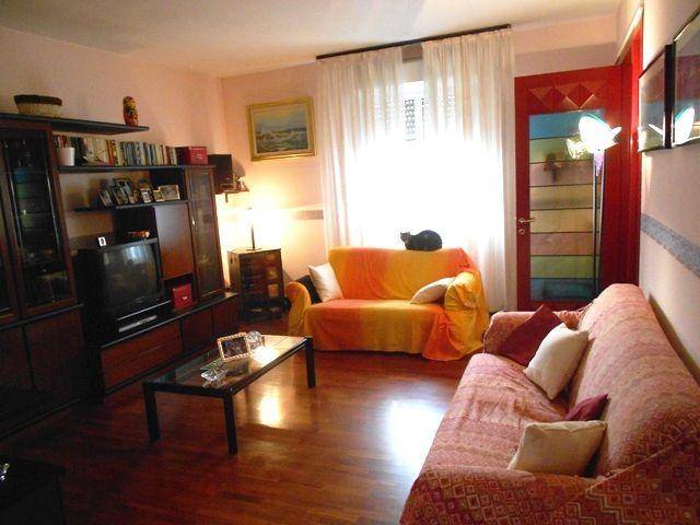 appartamento in vendita ad Ancona in zona Piano San Lazzaro