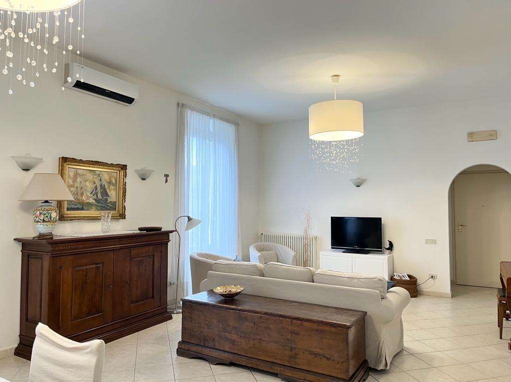 Appartamento Via C. Cavour,, Forte dei Marmi