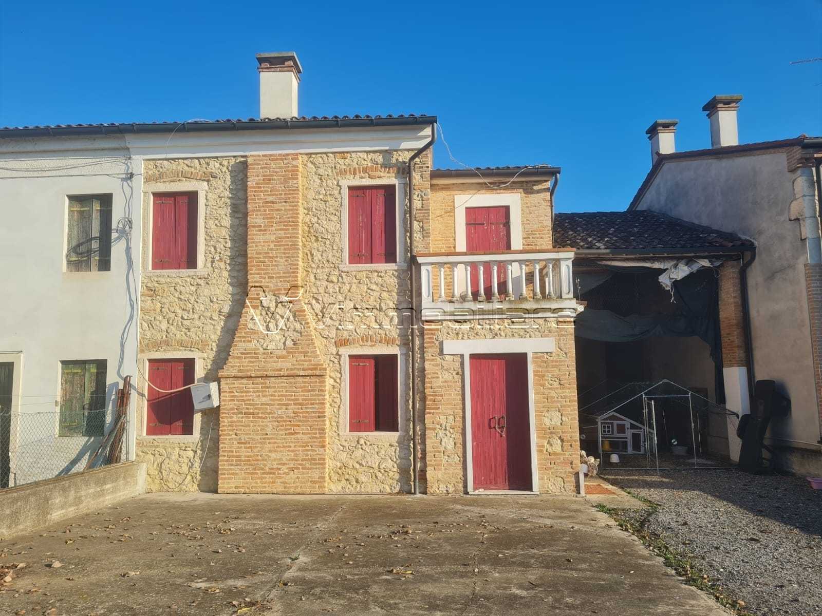 Casa indipendente Via Pietre, Pojana Maggiore