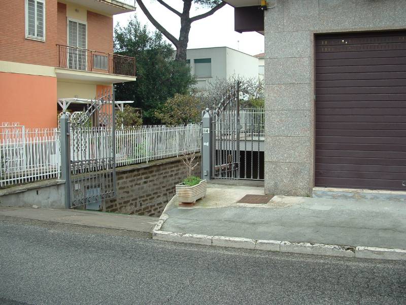 Box - Garage - Posto Auto VIA ANCONA 14, Albano Laziale