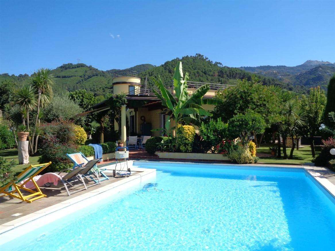 Villa Via Debbia Nuova,, Montignoso