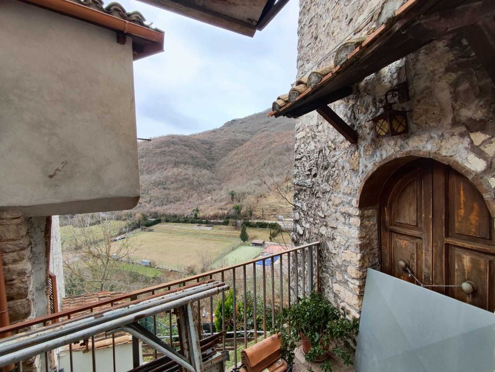 Appartamento via montecastello, Percile