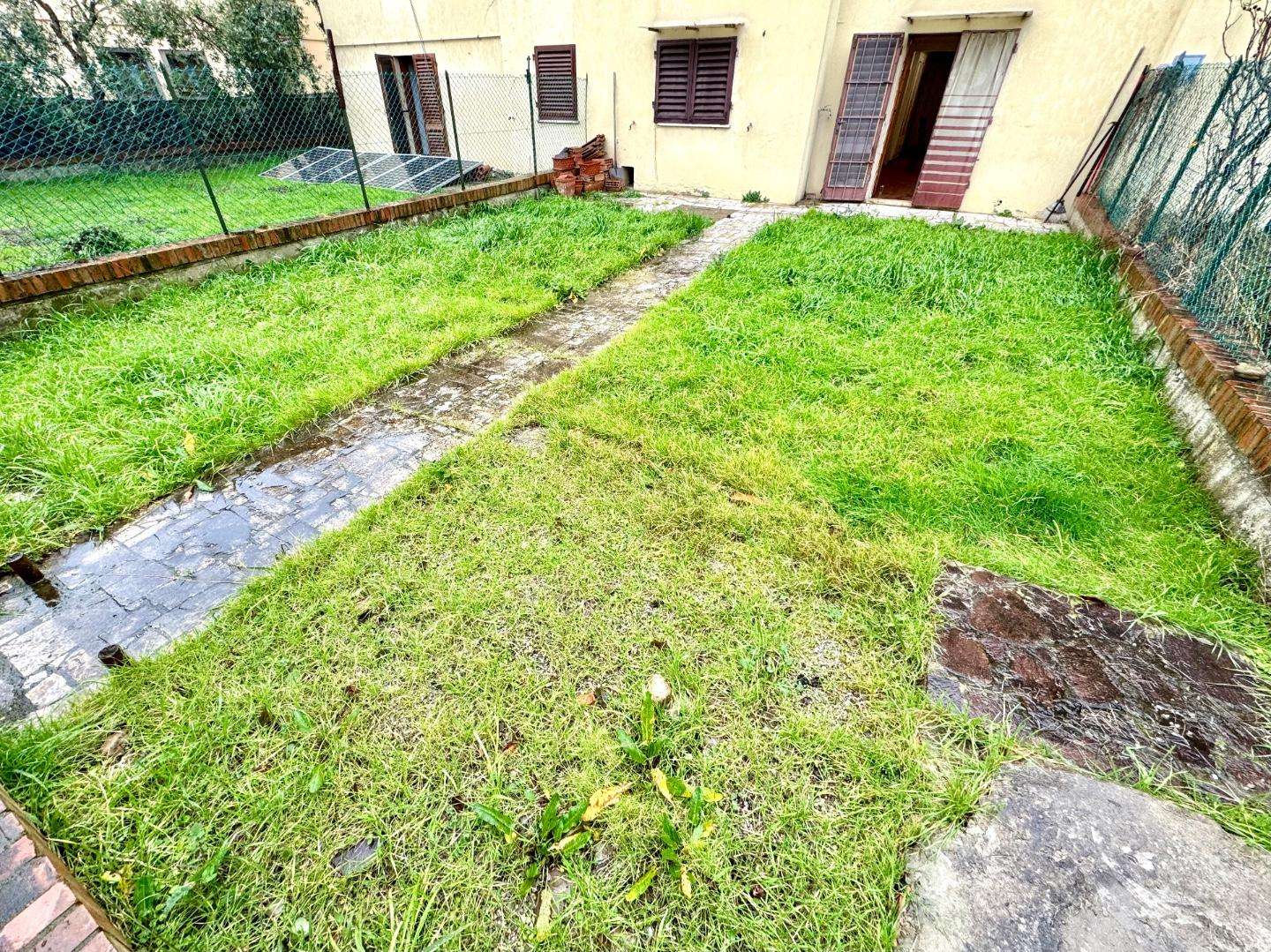 appartamento in vendita ad Empoli in zona Carraia