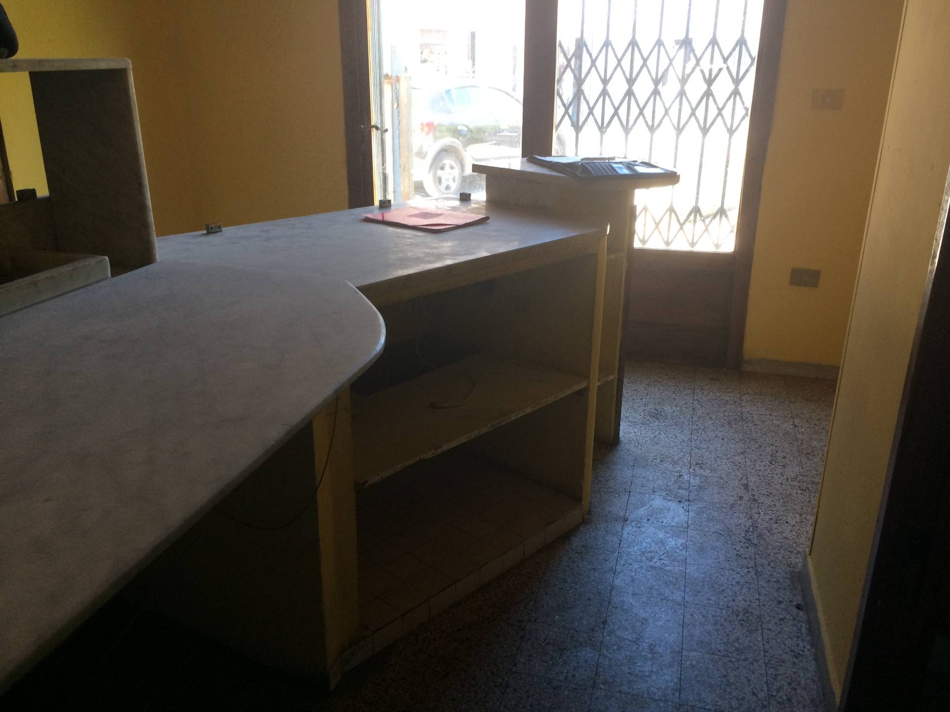 Attività  commerciale via ruschi, Calci
