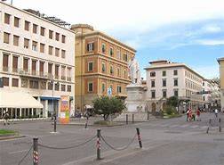 Attività  commerciale Piazza Cavour, Livorno