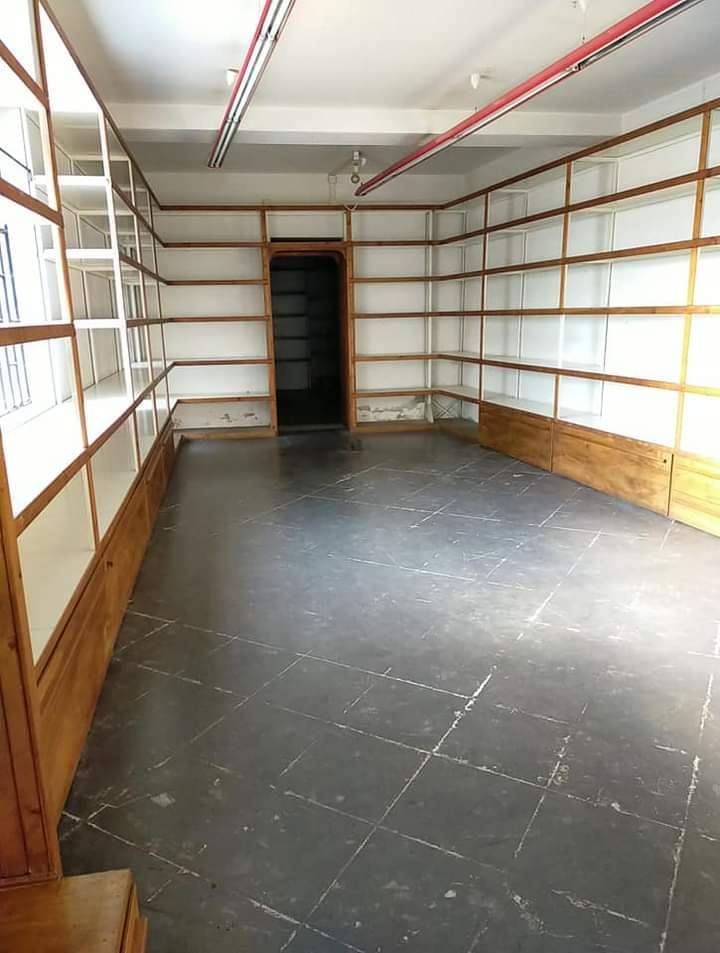 Attività  commerciale via del bertacchino62, Massarosa