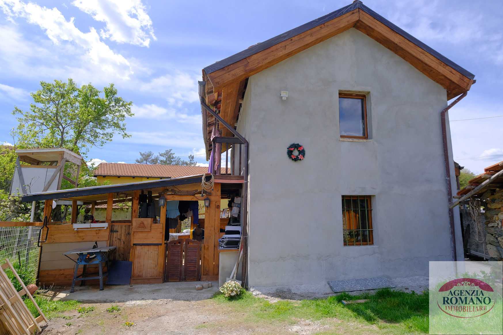 Casa indipendente Località Ciocchini, Giusvalla
