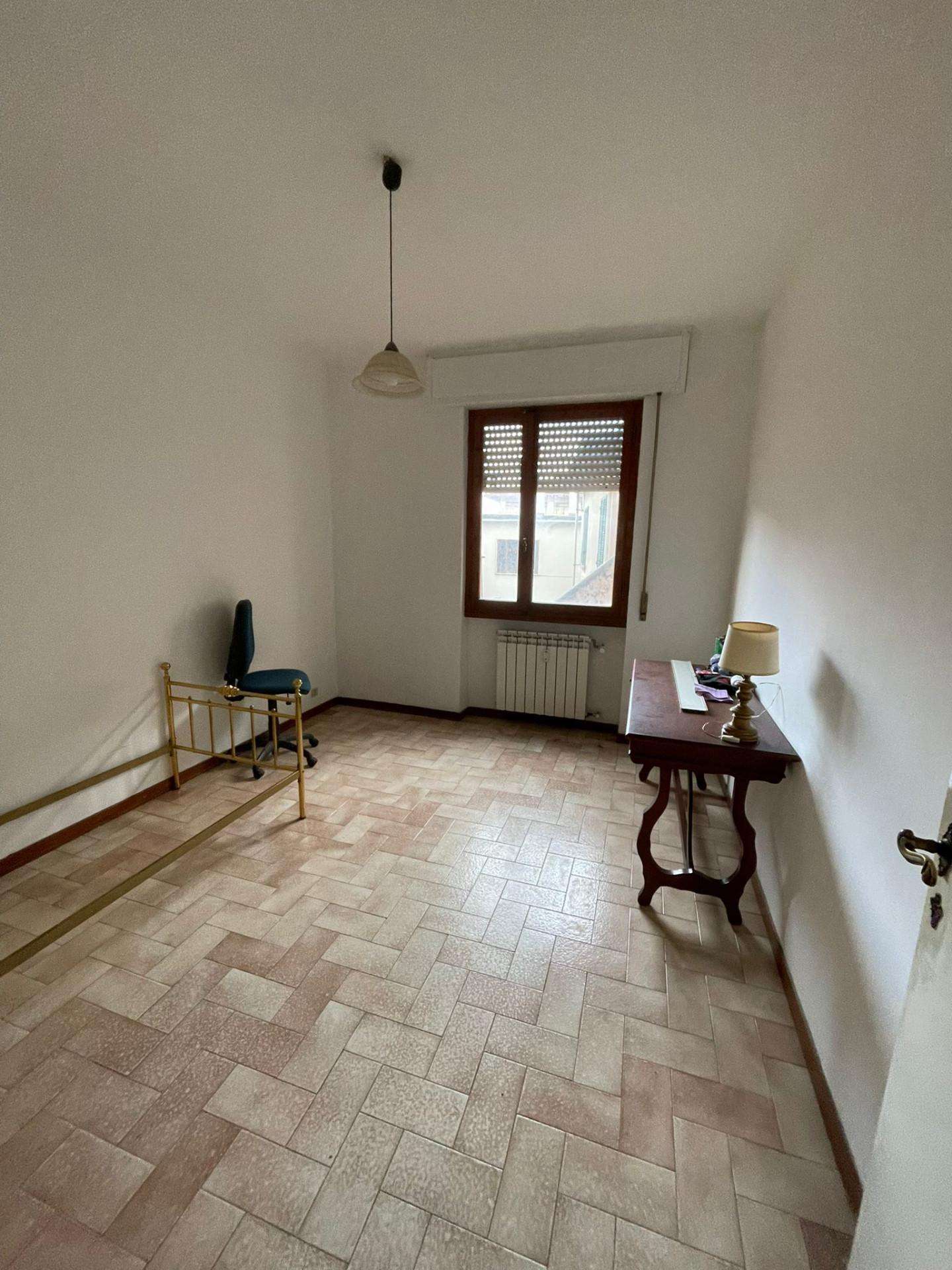 Appartamento Pontedera PI,, Pontedera