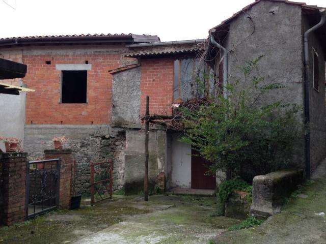 Casa Bi - Trifamiliare Villafranca in Lunigiana, X5V+VM, Licciana Nardi