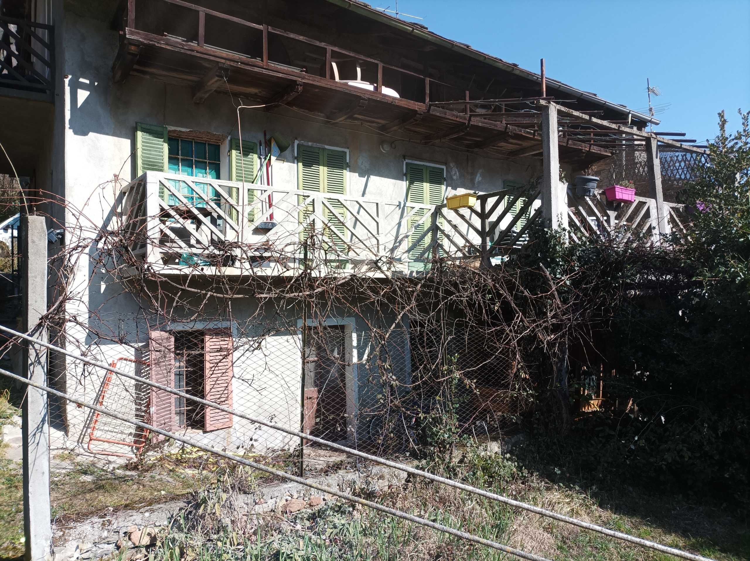 Casa indipendente Borgata Serre, Perosa Argentina