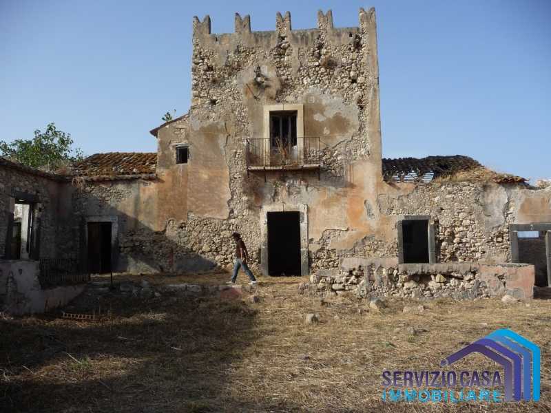 villa in vendita a Carlentini