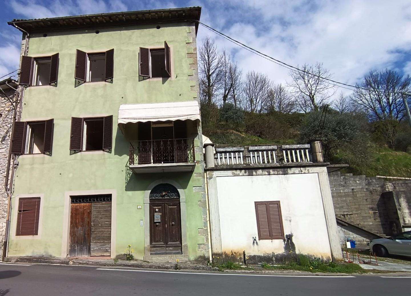 Casa Bi - Trifamiliare Via Sant 'Andrea,, Gallicano