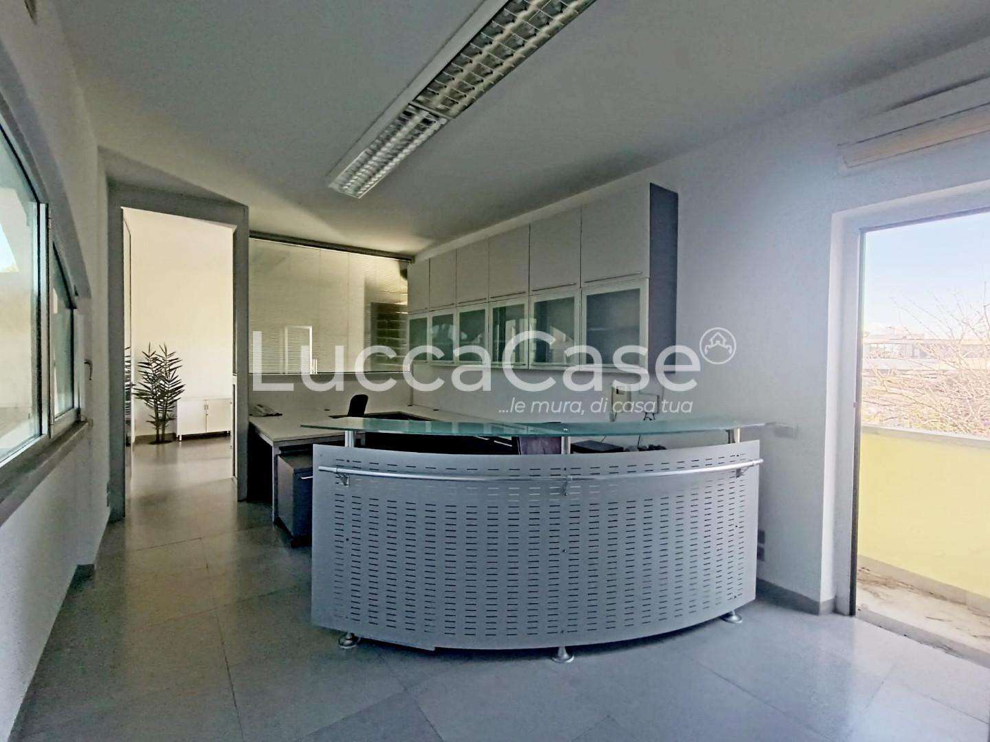 ufficio in affitto a Viareggio