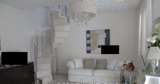 Porzione di casa Via Casareccio, Montescudo-Monte Colombo