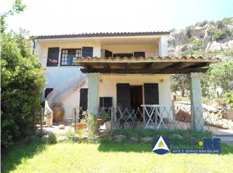 intera palazzina in vendita ad Arzachena