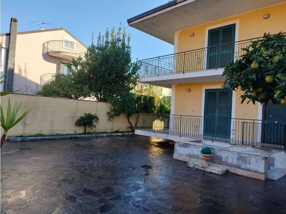immagine annuncio 1 di 4