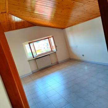 Appartamento via Madonna d'Isola 21, Montanaro