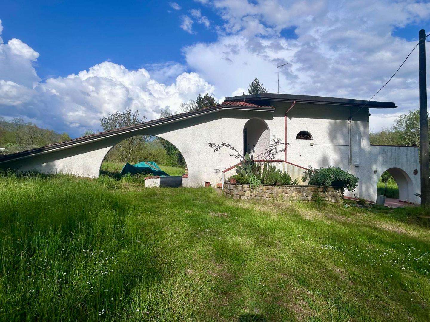 appartamento in vendita a Licciana Nardi in zona Monti