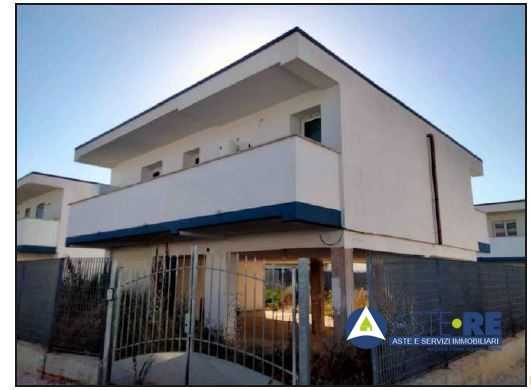 casa indipendente in vendita a Fiumicino