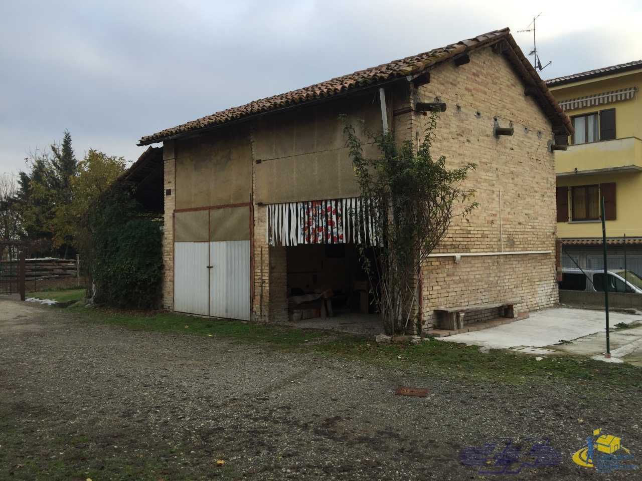 Casa indipendente VIA MAZZOLA, Traversetolo