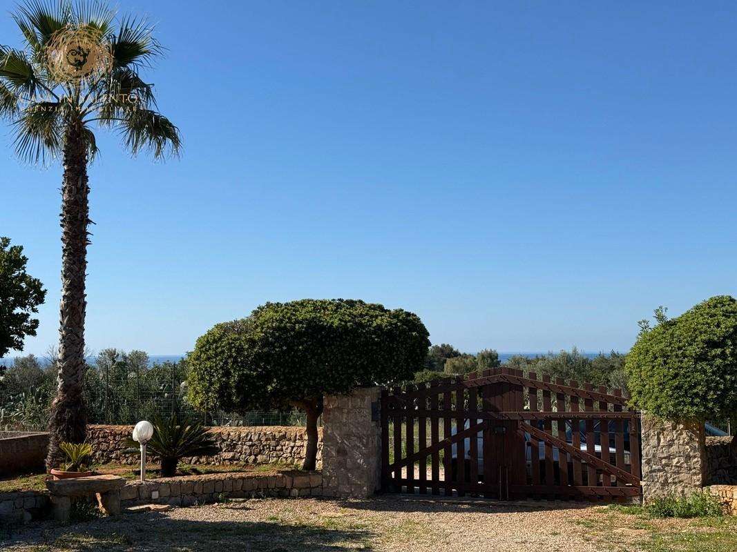 appartamento in vendita ad Ugento in zona Lido Marini