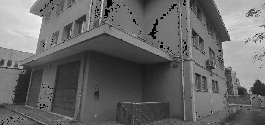  loading=