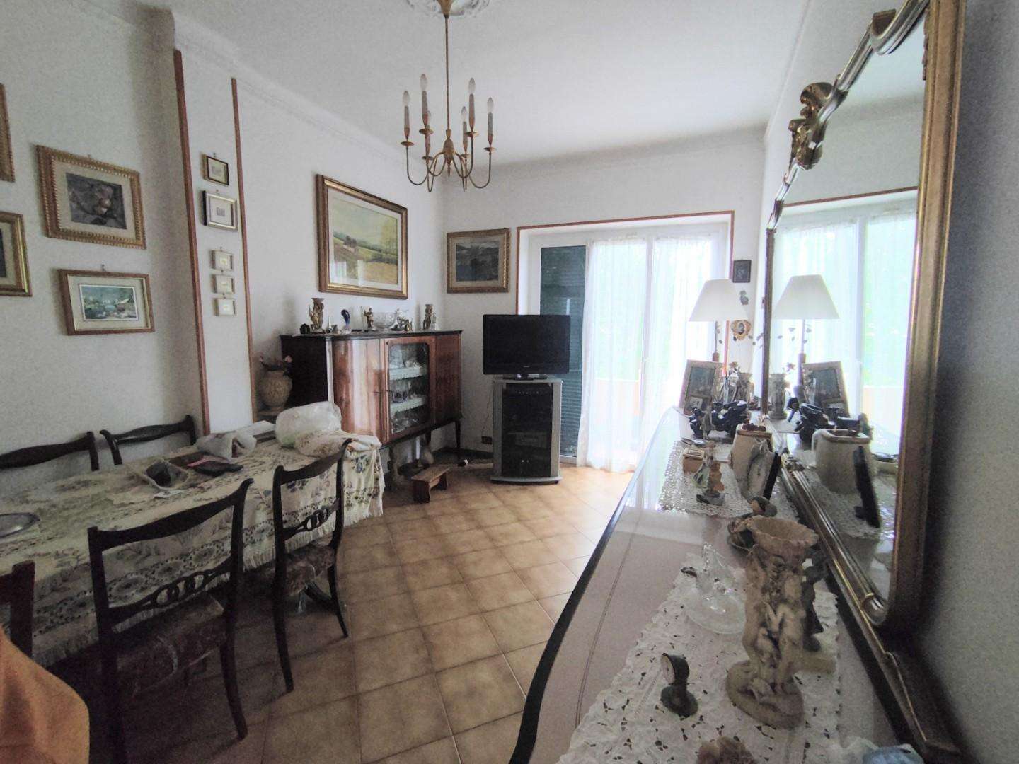 casa semindipendente in vendita a Santo Stefano di Magra