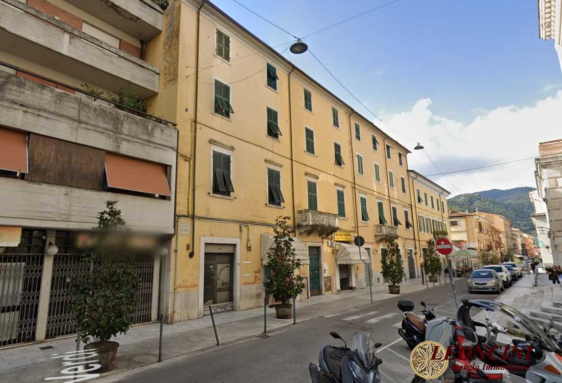appartamento in vendita a Carrara