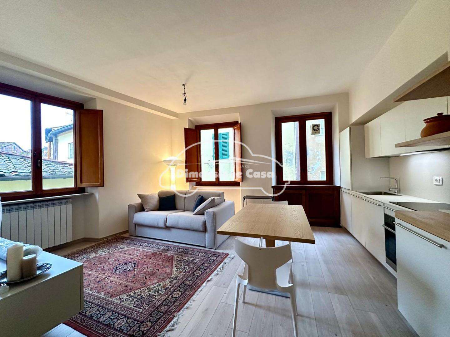 appartamento in vendita a Lucca in zona Centro Città