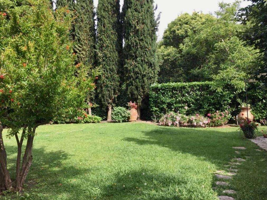 casa indipendente in vendita a Calci in zona Villa