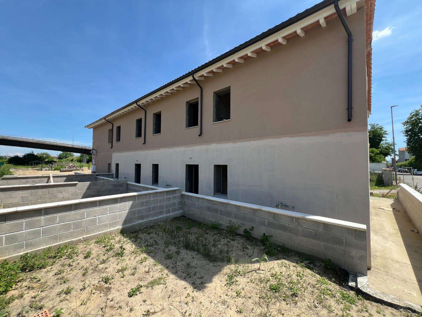 casale in vendita a Cascina in zona San Giorgio