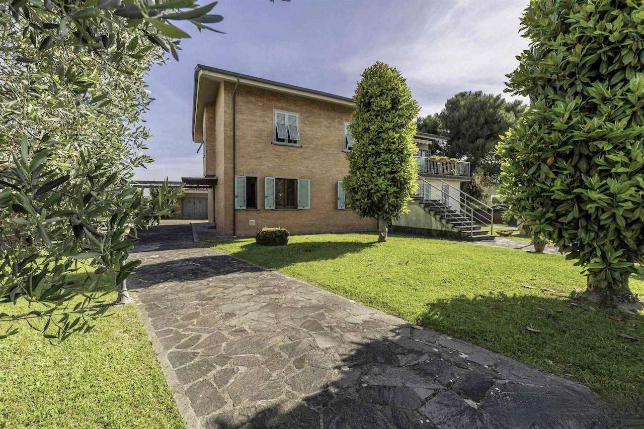 casa indipendente in vendita a Pisa in zona Centro Storico
