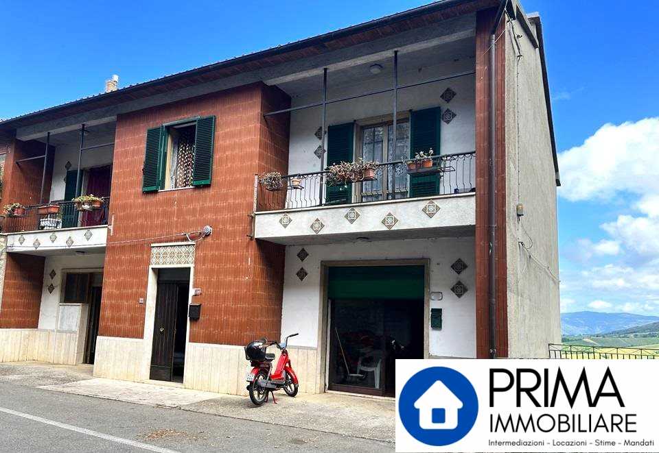 casa indipendente in vendita a Montecchio