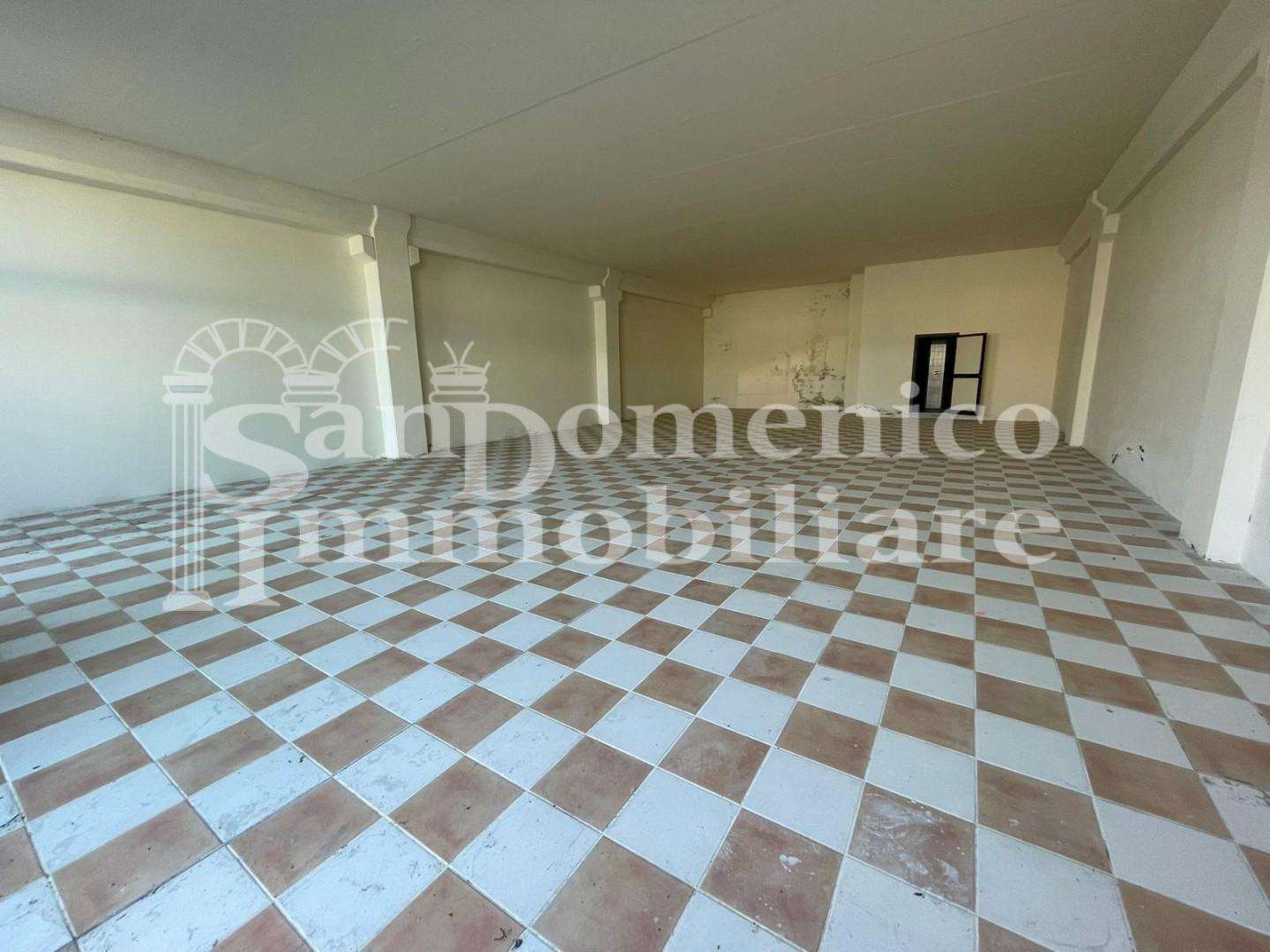 negozio in vendita a Casciana Terme Lari in zona La Capannina