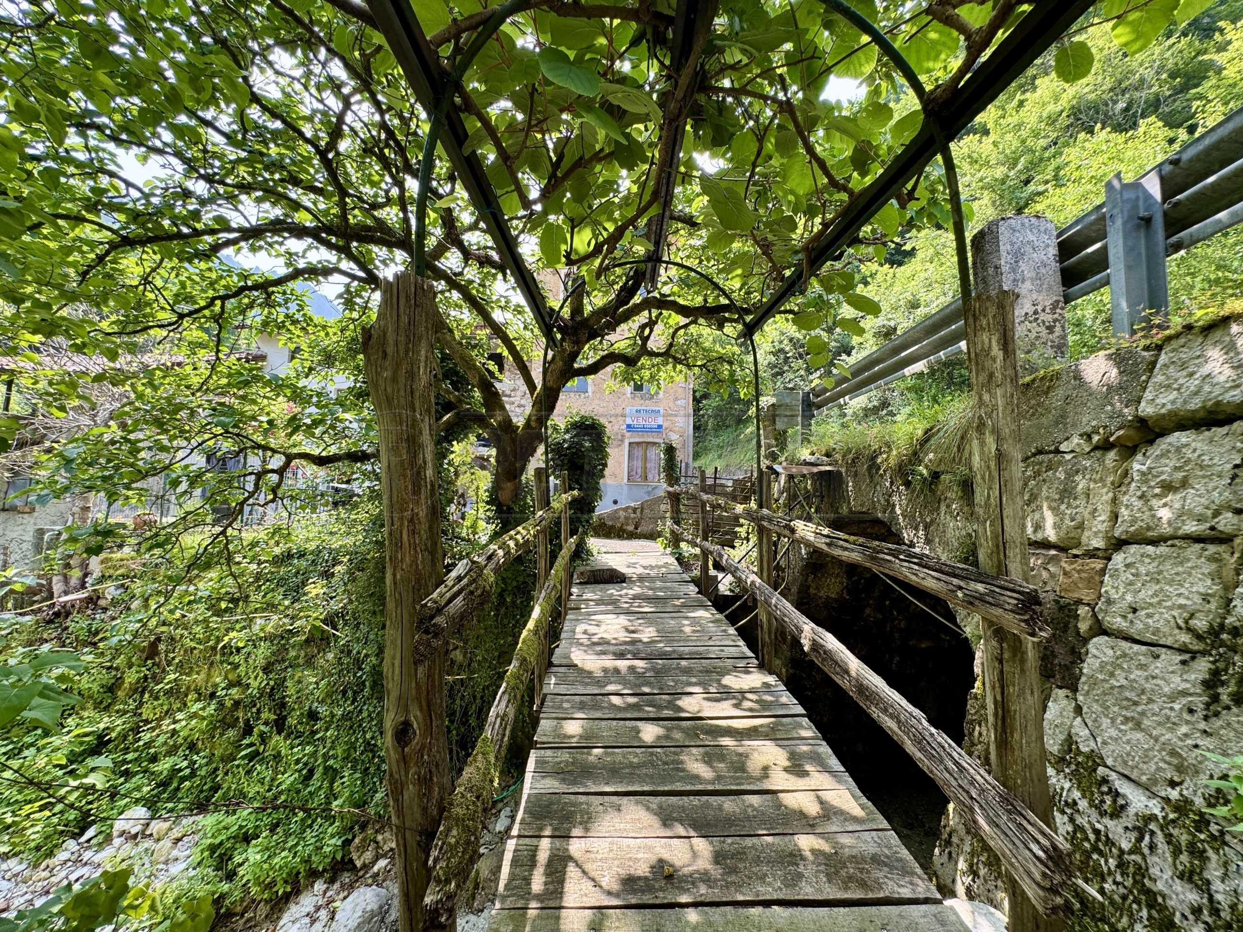 Porzione di casa SP100, Recoaro Terme