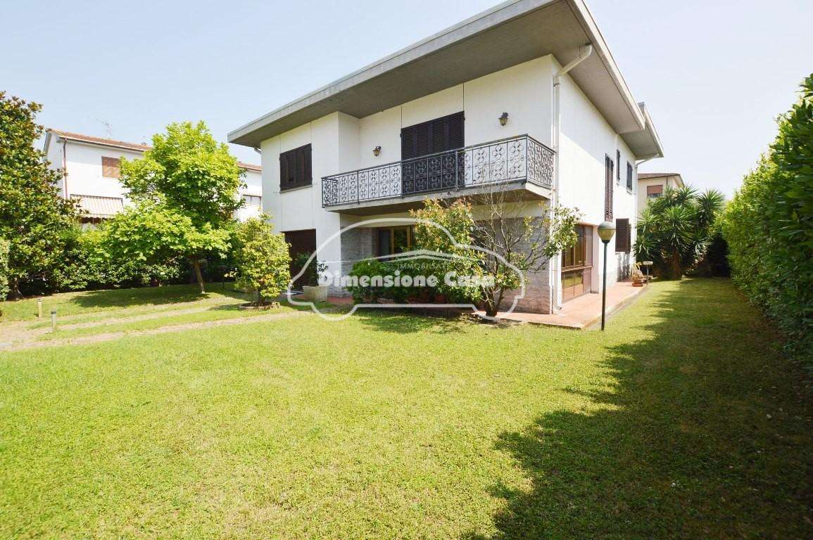 casa indipendente in vendita a San Giuliano Terme in zona Arena-Metato
