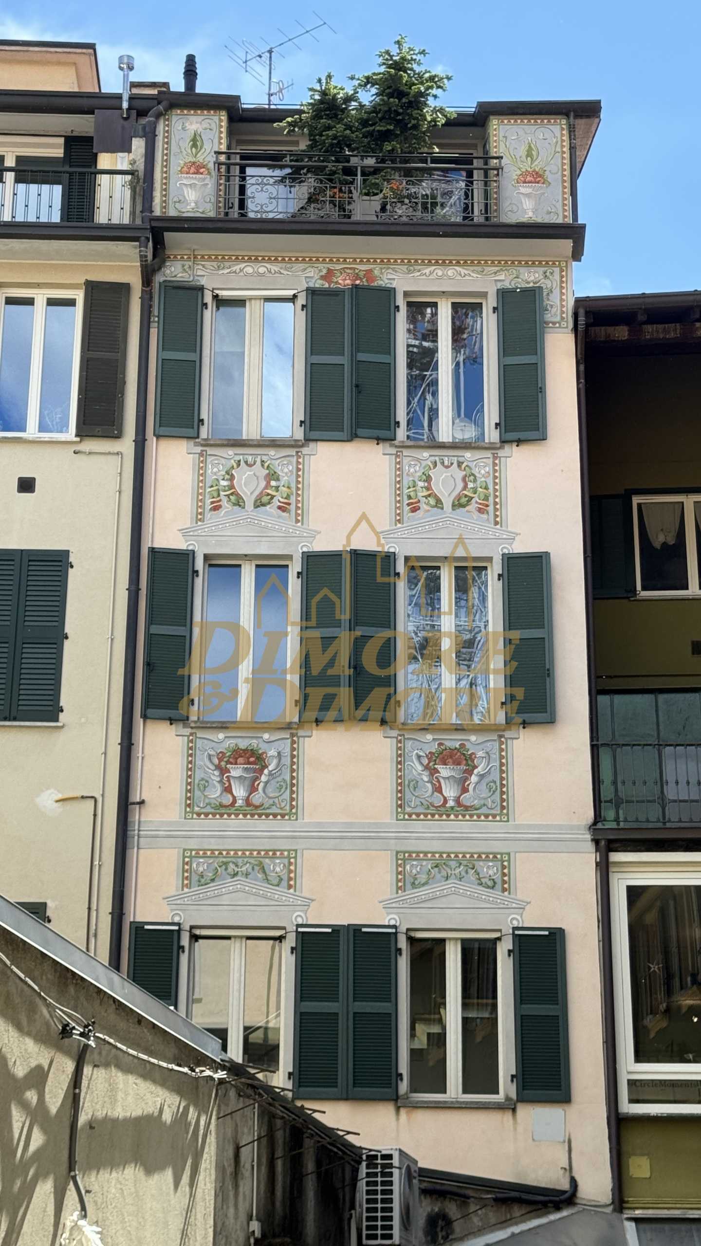 appartamento in vendita a Varese in zona Centro Città