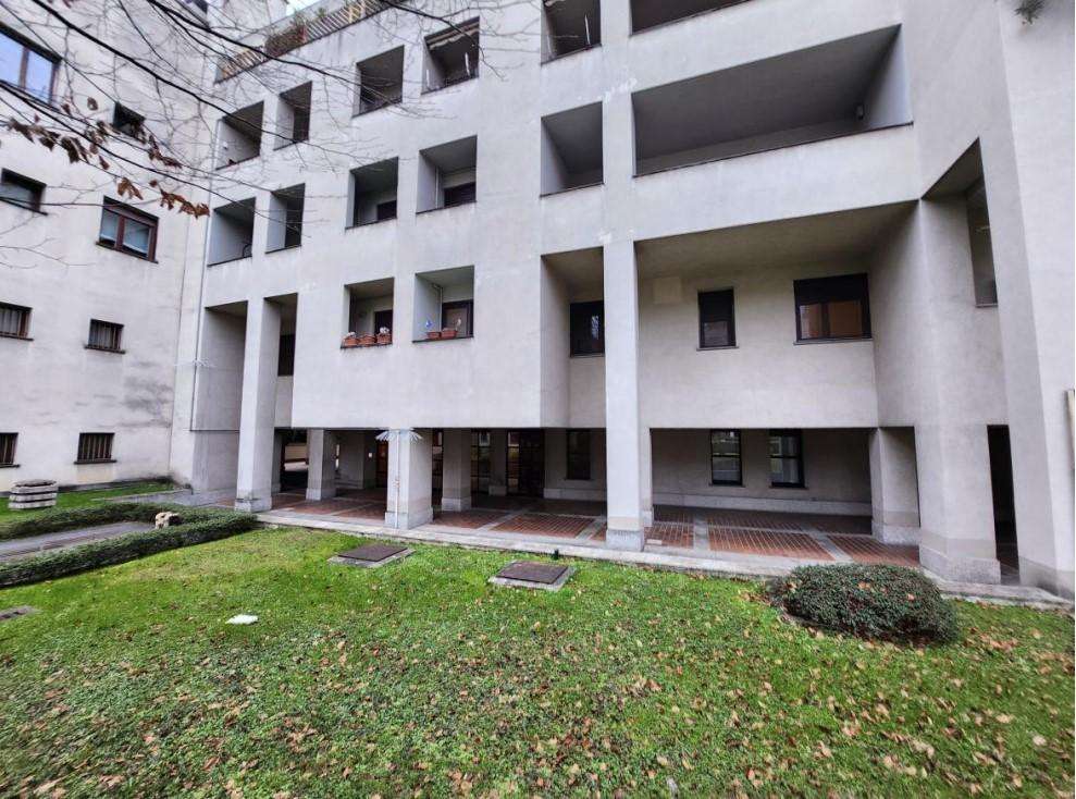 ufficio in vendita a Monza
