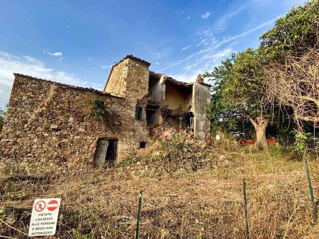 appartamento in vendita a Roccastrada in zona Ribolla