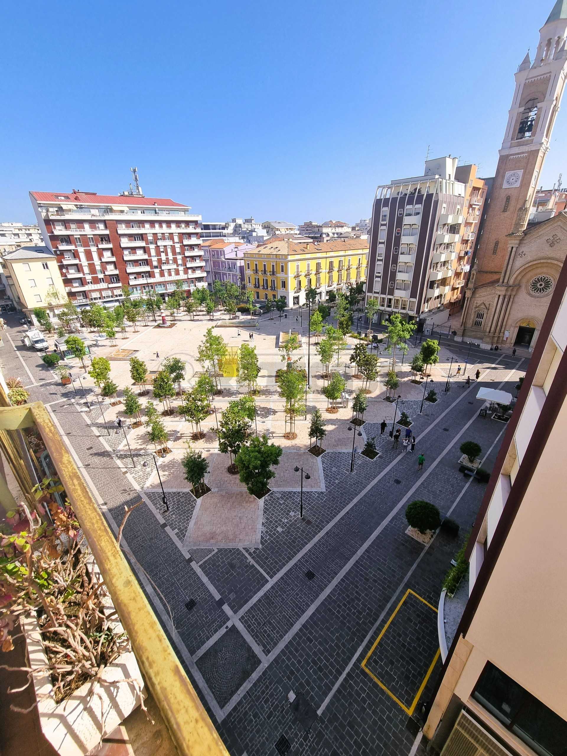 appartamento in vendita a Pescara in zona Centro Città