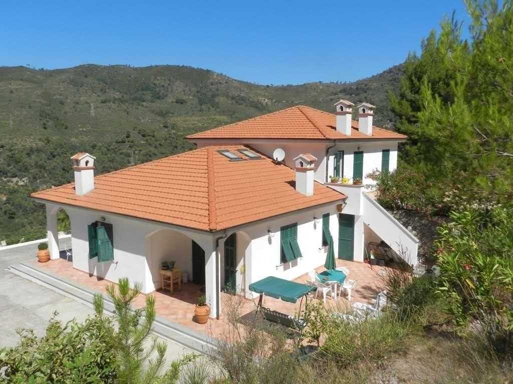 Casa indipendente Strada della villa, Seborga