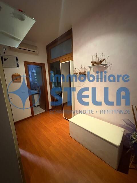 appartamento in vendita a Jesolo in zona Lido