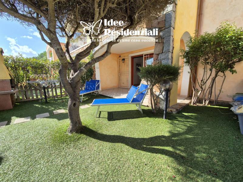 appartamento in vendita ad Olbia in zona Pittulongu