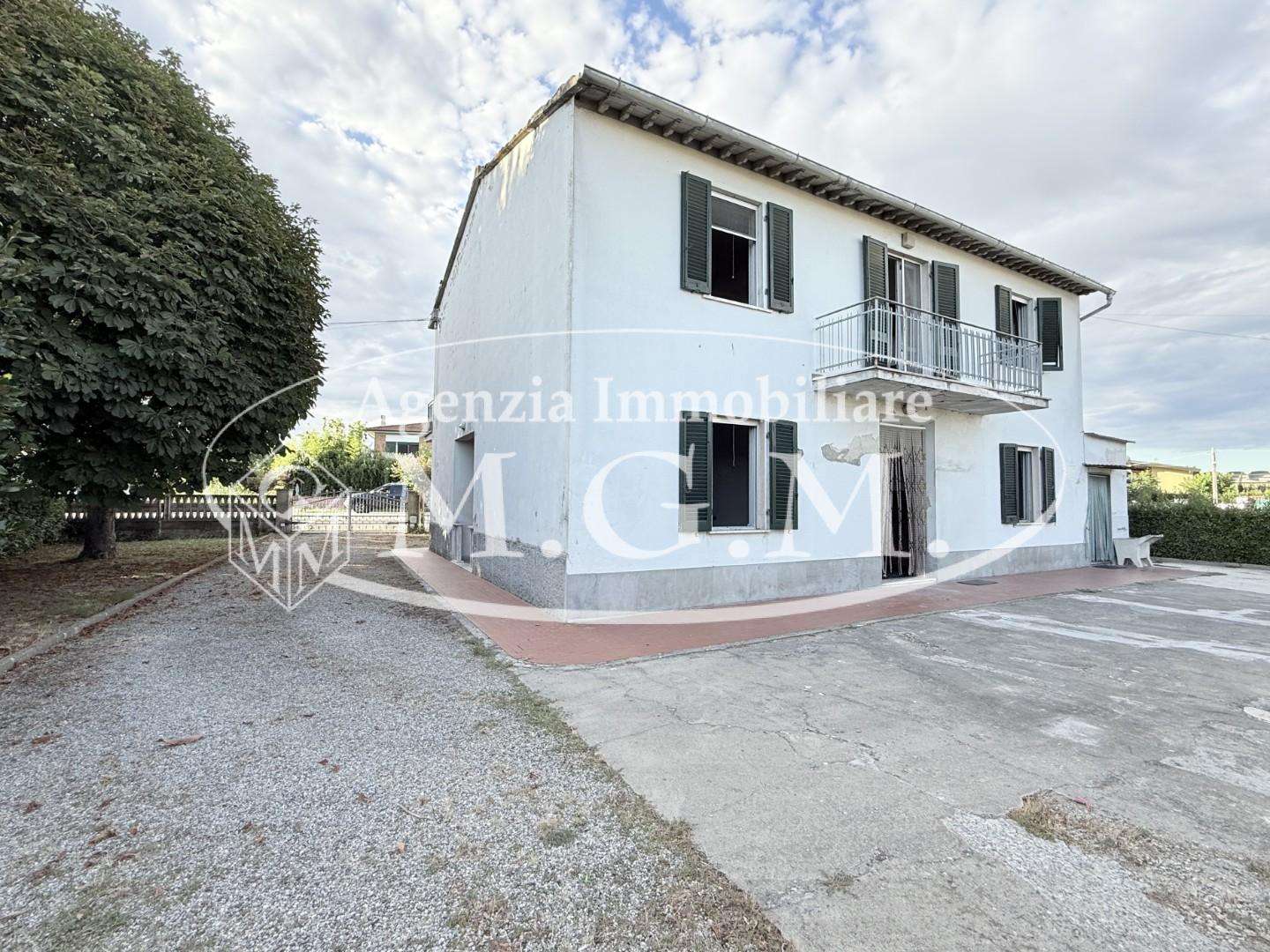 appartamento in vendita a Santa Maria a Monte