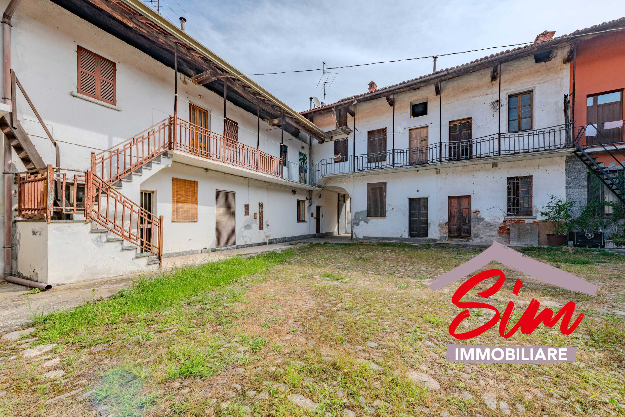 Porzione di casa Via Martiri, Cavaglio d'Agogna