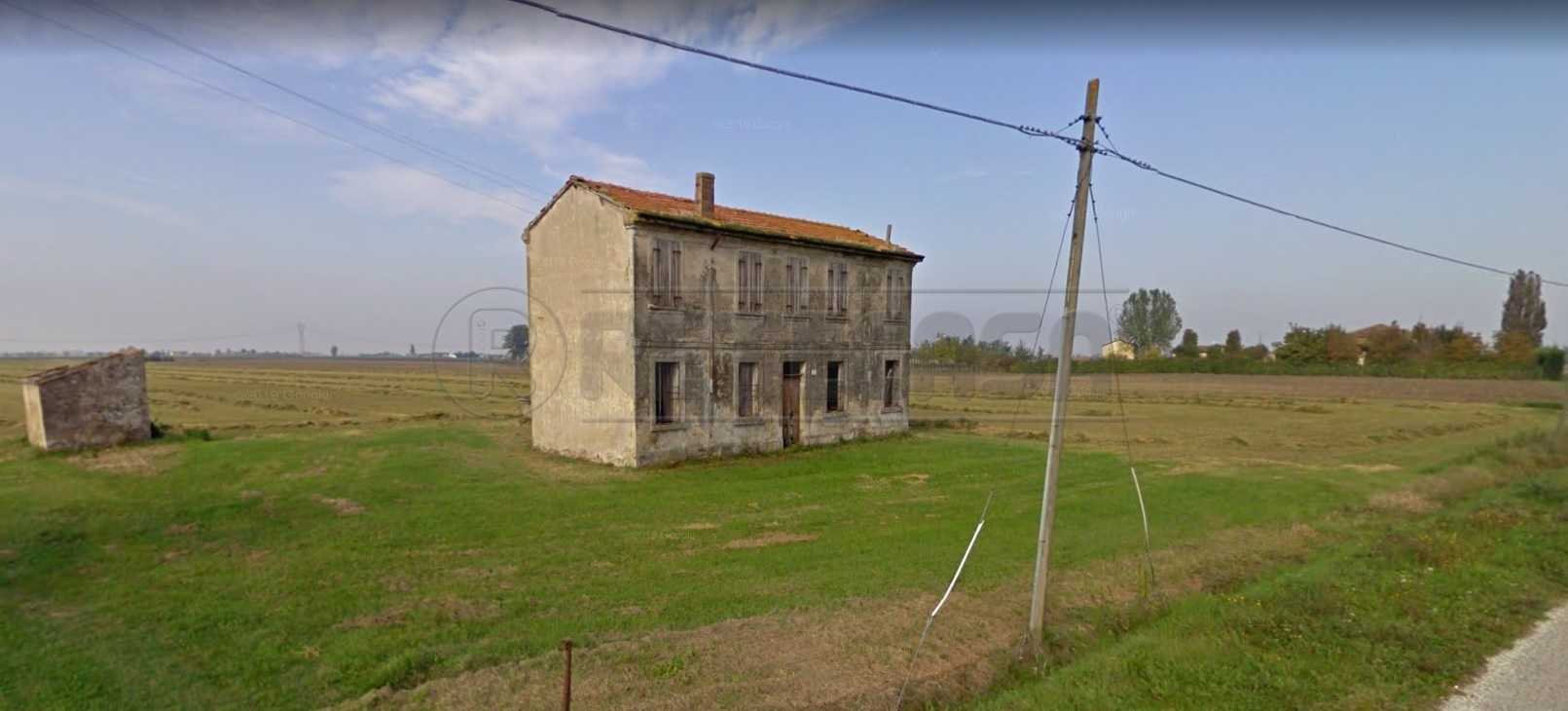 Casa indipendente Via di Spagna, Bondeno
