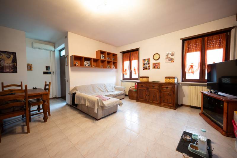 casa indipendente in vendita a Zevio in zona Campagnola