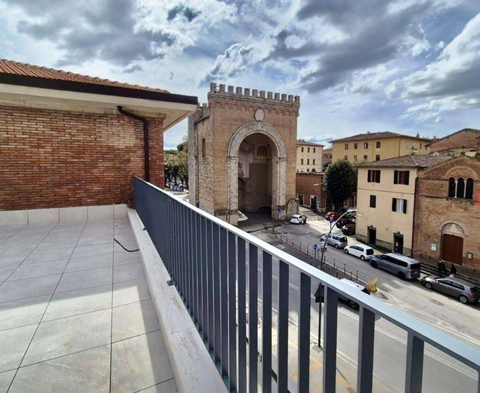 Appartamento Siena SI,  53100, Siena