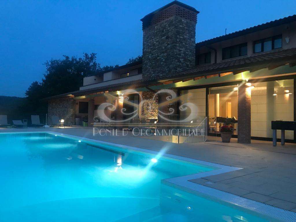 Villa Piazza al Serchio LU,  55035, Piazza al Serchio