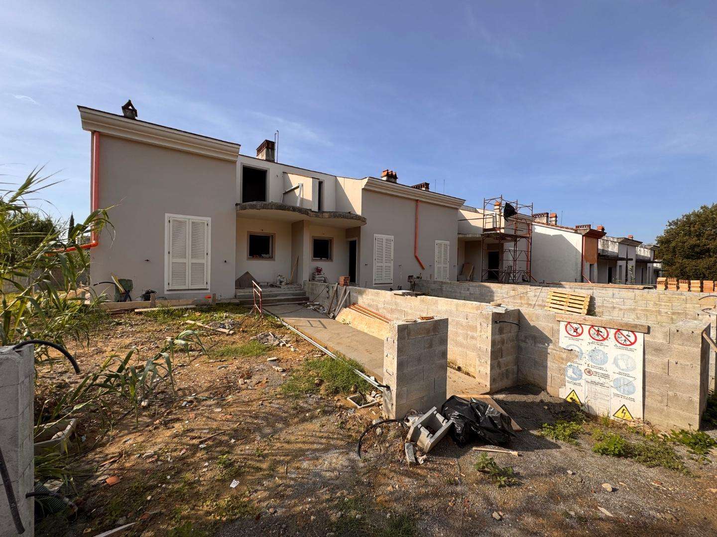 casa indipendente in vendita a Santa Maria a Monte in zona Montecalvoli